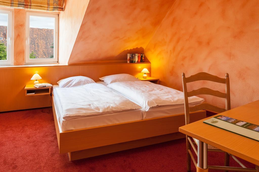 Landhotel Zur Linde Verden an der Aller Eksteriør bilde